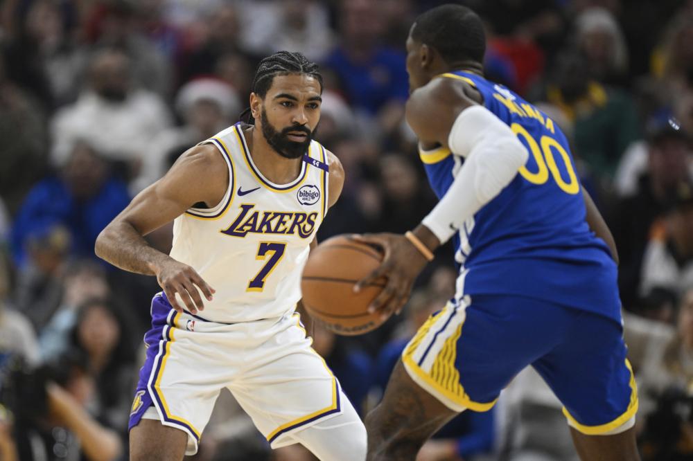 并努力寻找 并努力寻找