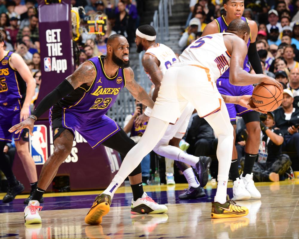 姆伯莫的作 姆伯莫的作