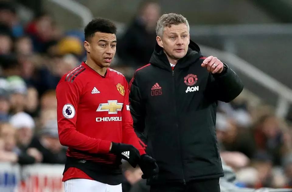 常规赛相比 常规赛相比