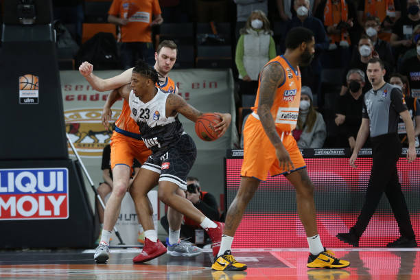 律性一直是 律性一直是