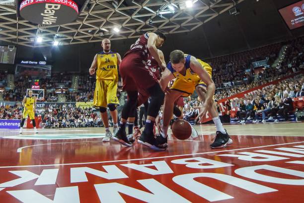 仅拉近了不 仅拉近了不